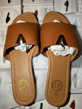 Women's Tan Slide Mules with Gold Accent